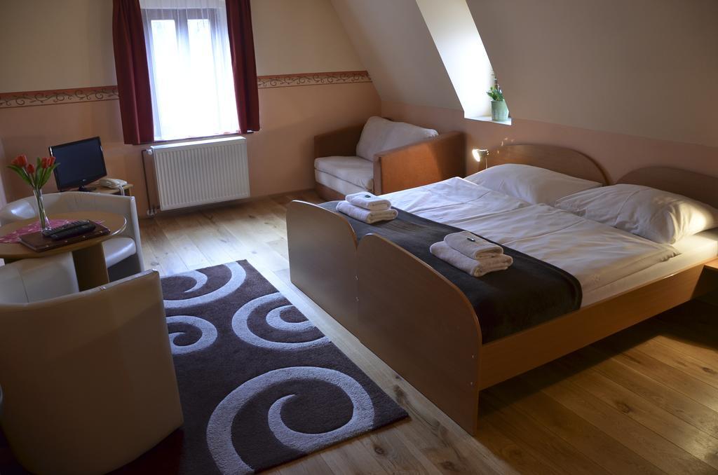 Hotel U Kozicky Τέπλιτσε Δωμάτιο φωτογραφία